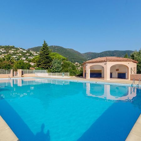 Residence Partenaire Le Domaine De Garlande Кавалер-сюр-Мер Екстер'єр фото